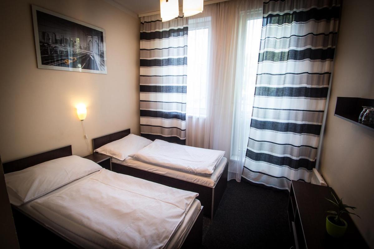 Hotel Sazavsky Ostrov Сазава Экстерьер фото